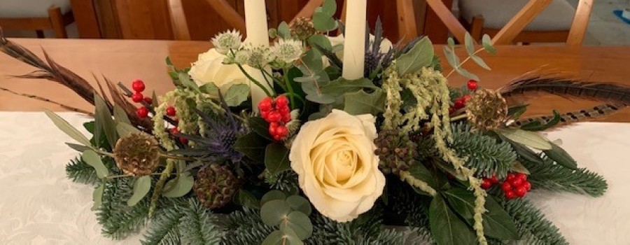 christmas table decoration
